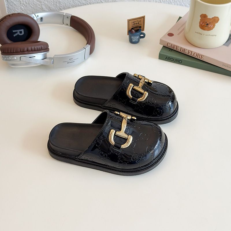 Baby fashion Joker Baotou Half Slippers Wear 2025 Summer Korean version of the new children lazy flat slippers tide.