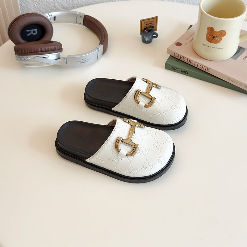Baby fashion Joker Baotou Half Slippers Wear 2025 Summer Korean version of the new children lazy flat slippers tide.