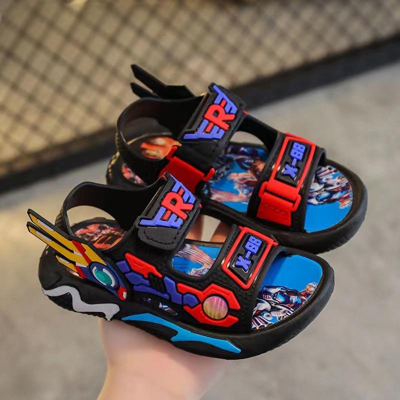 2025 new summer boy sandals summer light and handsome wear-resistant soft-soled boys beach shoes children's shoes