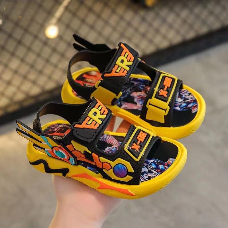 2025 new summer boy sandals summer light and handsome wear-resistant soft-soled boys beach shoes children's shoes