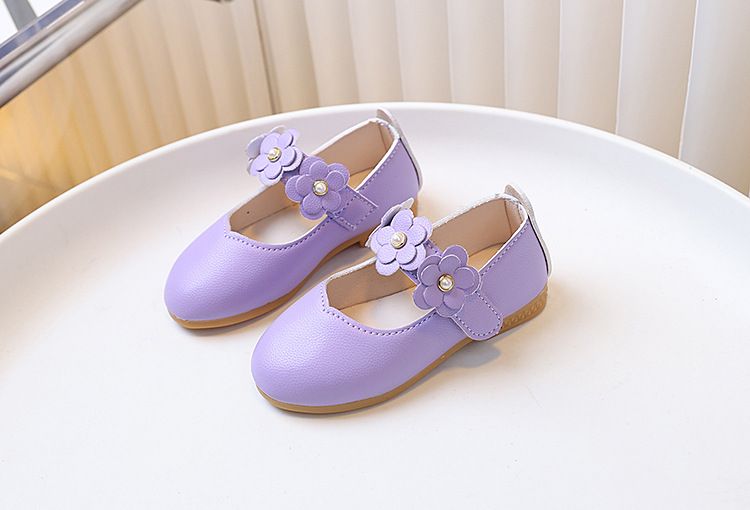 New girls' leather shoes party shoes children's performance shoes white students' single shoes etiquette flower girl school shoes with soft soles and tendons are comfortable.