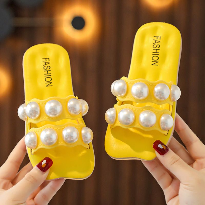 New Princess wind children's slippers girls slippers soft bottom wear summer sandals and slippers.