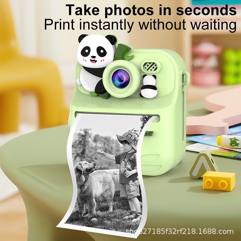 HD Mini Retro Kids Print Camera Portable Outdoor Photo Camera Instant Thermal Paper Print Digital Camera with 2.4 Inch Screen 32G