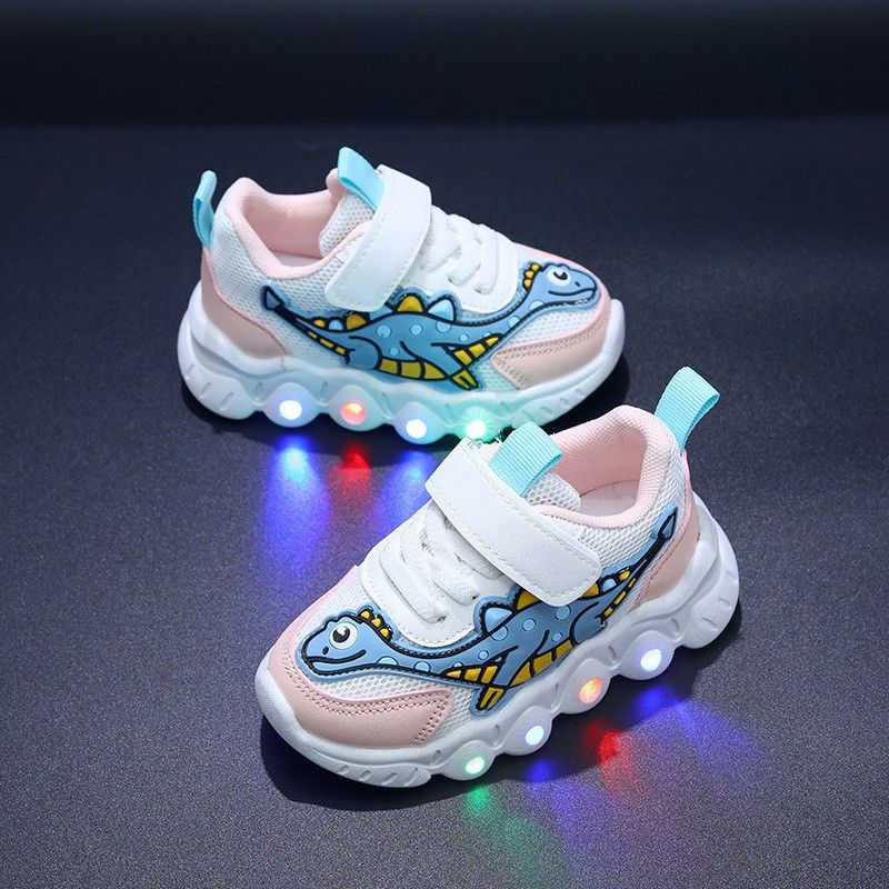 New spring and autumn boys' sports shoes and girls' mesh breathable children's baby light-emitting sports shoes