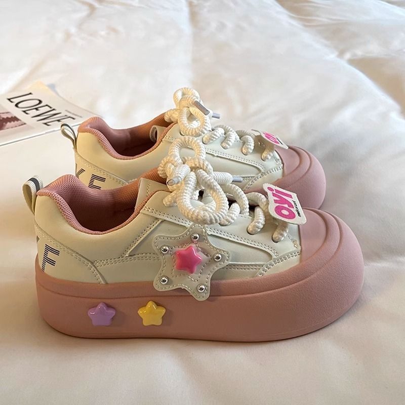 Girls' sports shoes in the spring and autumn of 2025, new girls' small white shoes and big shoes, children's cute star leisure sports shoes