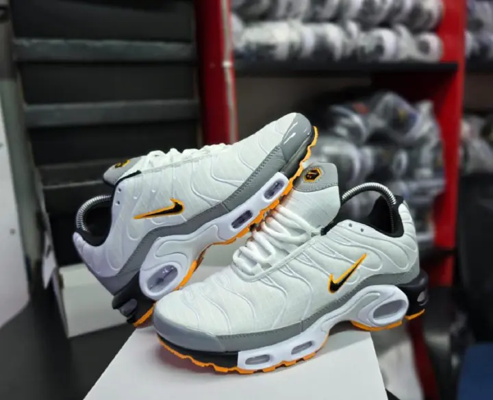 LOW CUT MEN SNEAKERS ✅This sneakers shoe is fashionable and durable, it has a comfortable inner sole and durable rubber sole. It is a latest version of men Classic low Cut sneakers.