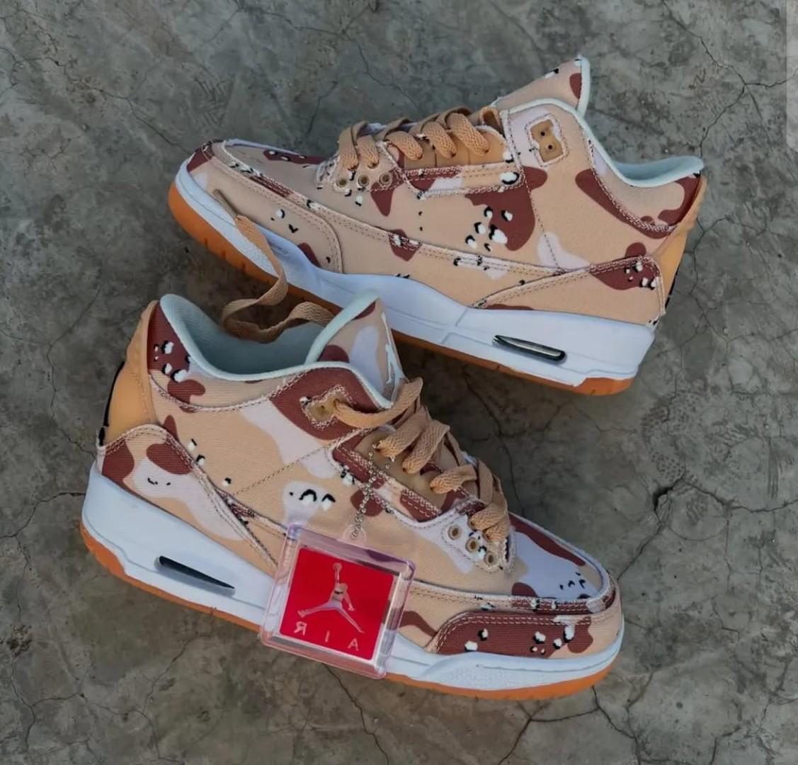 J3 Low Cut Sneakers 🎱This sneakers shoes are unisex, they have comfortable inner sole and a pure rubber durable sole. They are fashionable and stylish. Suitable in all seasons.