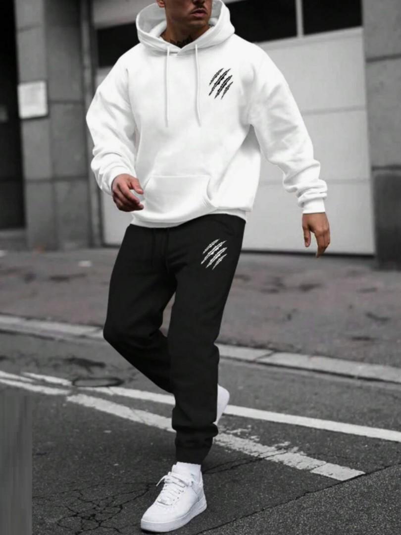 2PCS MEN TRUCK SUITS.These men track suits are first quality and warm they are durable and we'll designed for a fashion specks. They are suitable for all seasons and flexible with social events.