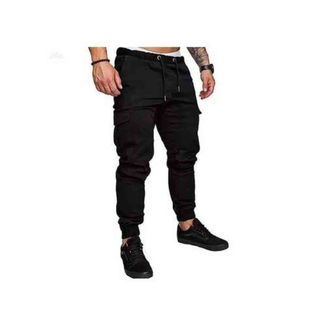 MEN FASHION CARGO PANTS 🎱Welcome, been looking for a good casual out fit with a fashion taste. Here, this cargo pants are high end quality and durable. They are suitable in all seasons and flexible w