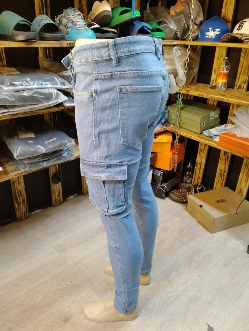 SIDE POCKET MEN HEAVY JEANS 🎱This men jeans trouser is a high end quality and slightly stretchy, it is durable and fashionable. It's a hard material jeans marking it's durability. It is flexible and