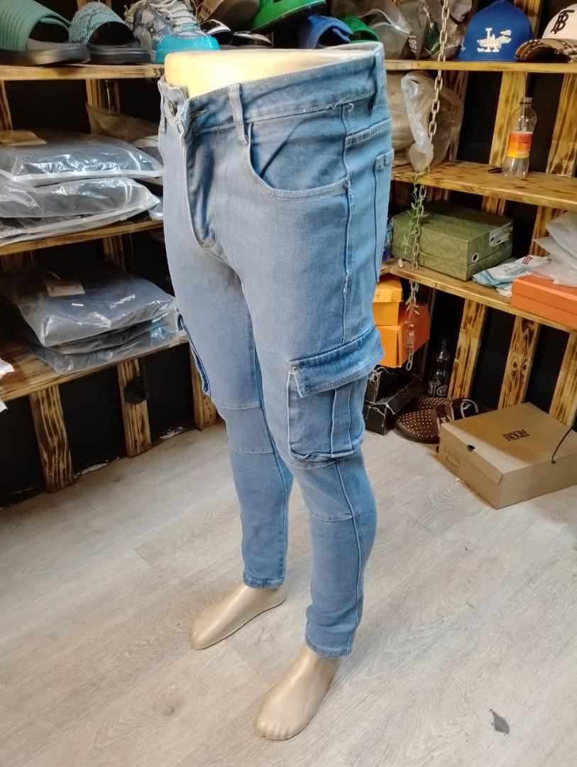 SIDE POCKET MEN HEAVY JEANS 🎱This men jeans trouser is a high end quality and slightly stretchy, it is durable and fashionable. It's a hard material jeans marking it's durability. It is flexible and
