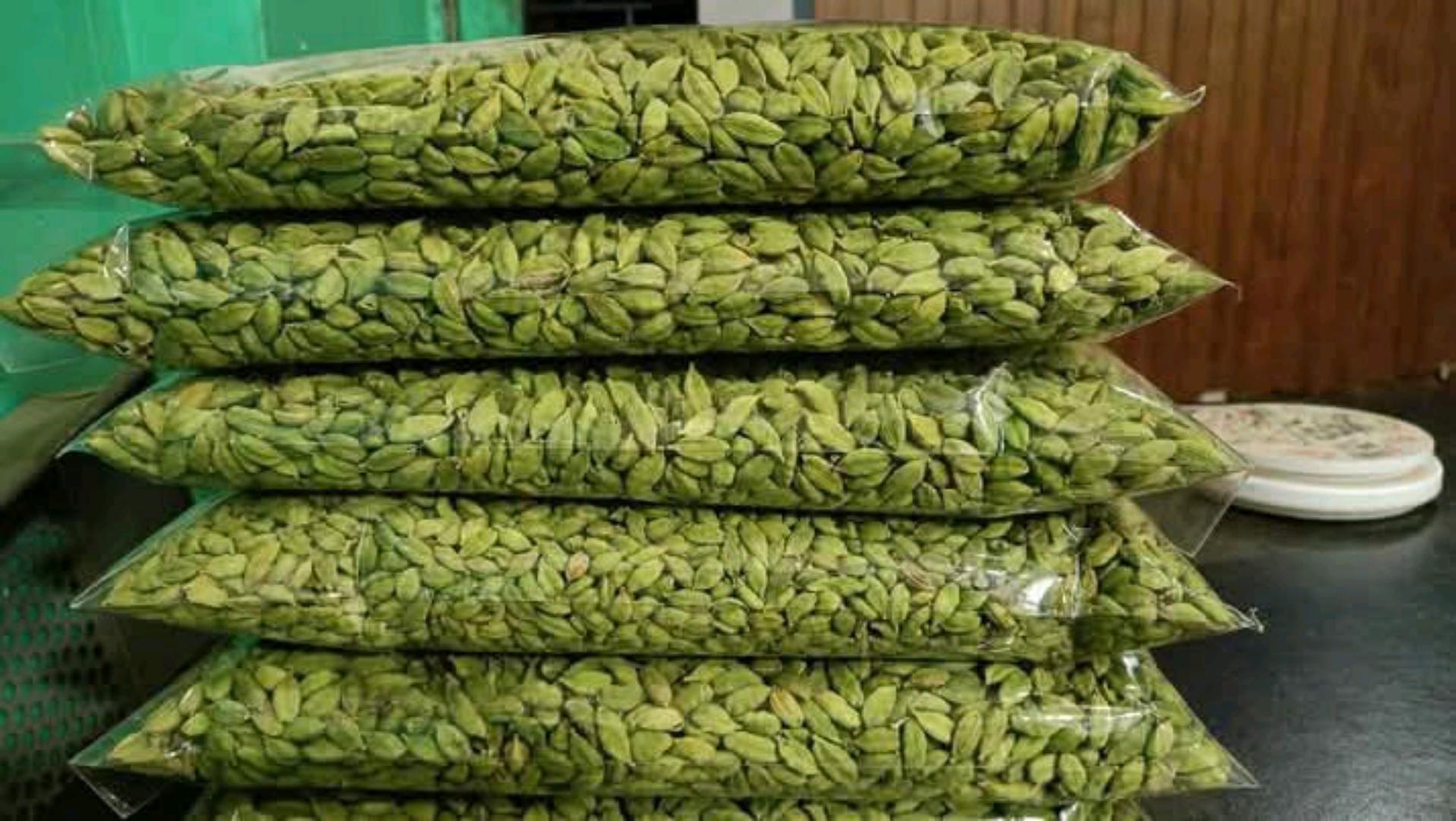 Green Cardamom  seeds