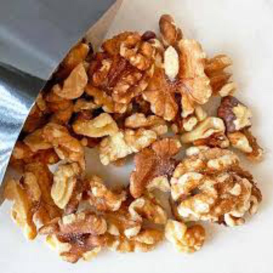 RAW WALNUTS (boosts brain, manages diabetes, bone health