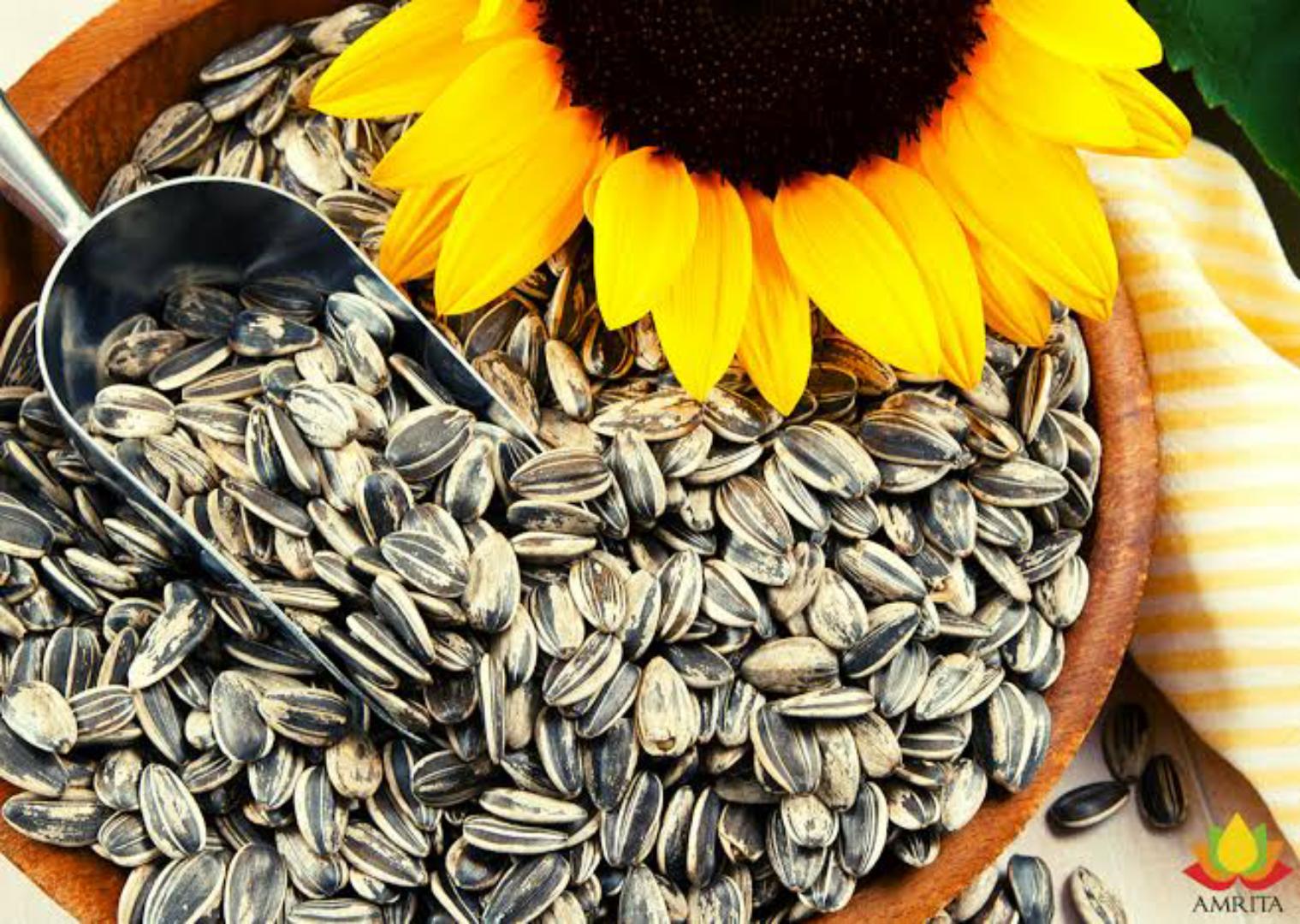 Raw sunflower seeds (supports healthy bones and immunity