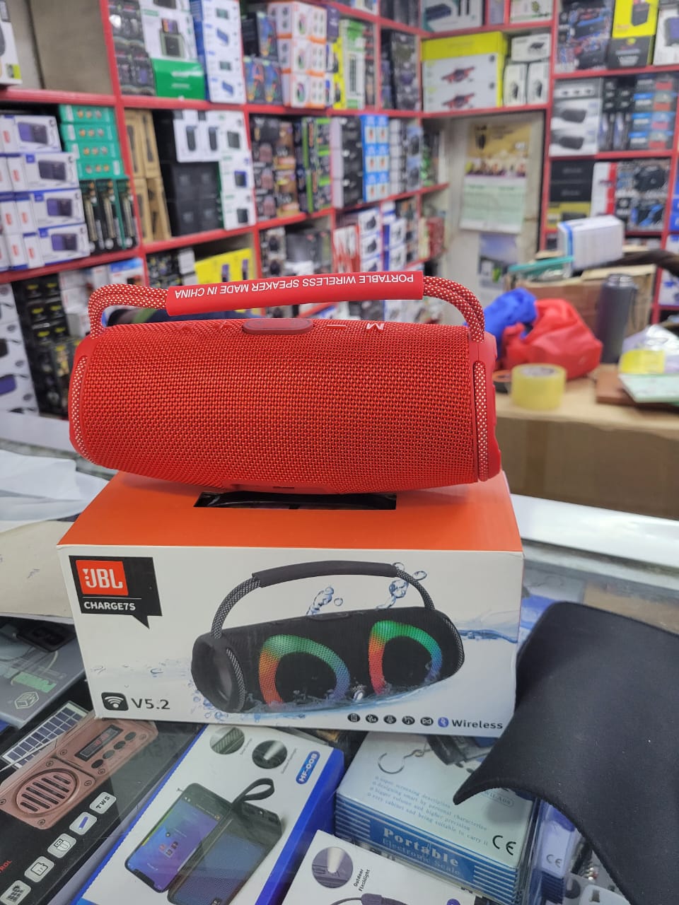 👌✨️PLAY IT LOUD⭐️👋JBL charge 7- Portable Bluetooth Speaker Bundle with divvi! Protective Hardshell Case
