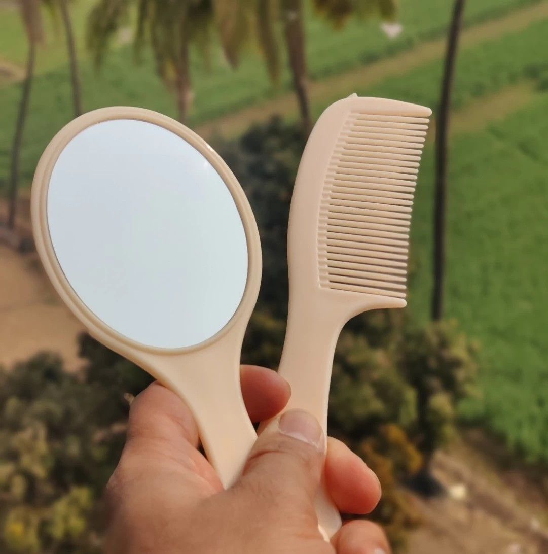 Hand mirror comb set, detangling hair brush, make-up mirror, Cute 2 in 1 mirror comb set, creative Comb and mirror set for girls, multi-design baby comb set