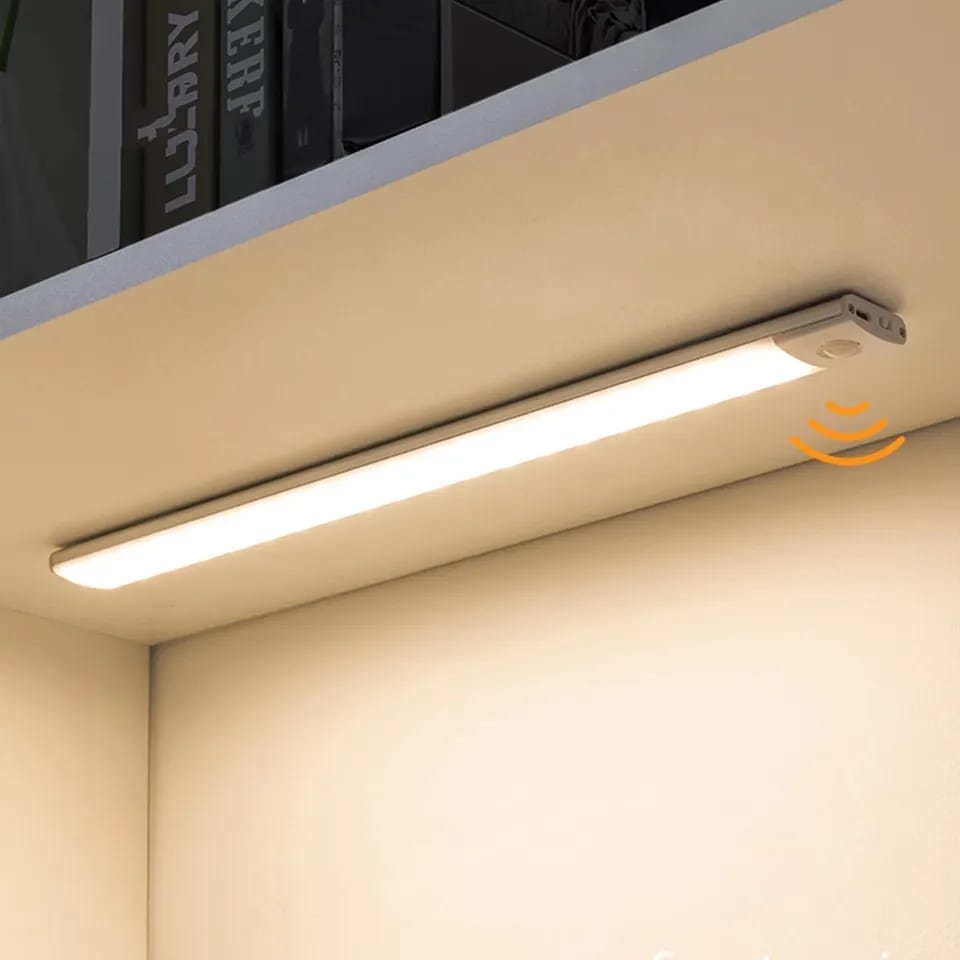 Magnetic motion sensor light▪Ultra thin, smart wireless sensor light .Rechargeable▪Suitable for: kitchen cabinets, under cabinets,bedroomwardrobe,interior night lights▪Light colour: cold