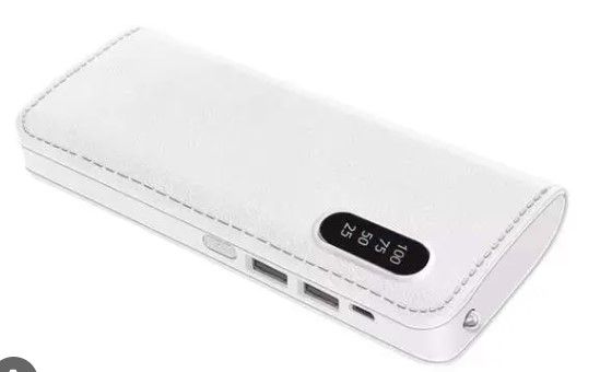 QHM10000 10000mAh Power Bank – Portable USB Charger with Digital Display, Fast Charging for Smartphones & Devices Suitable For IPhone Android Type-C powerbank