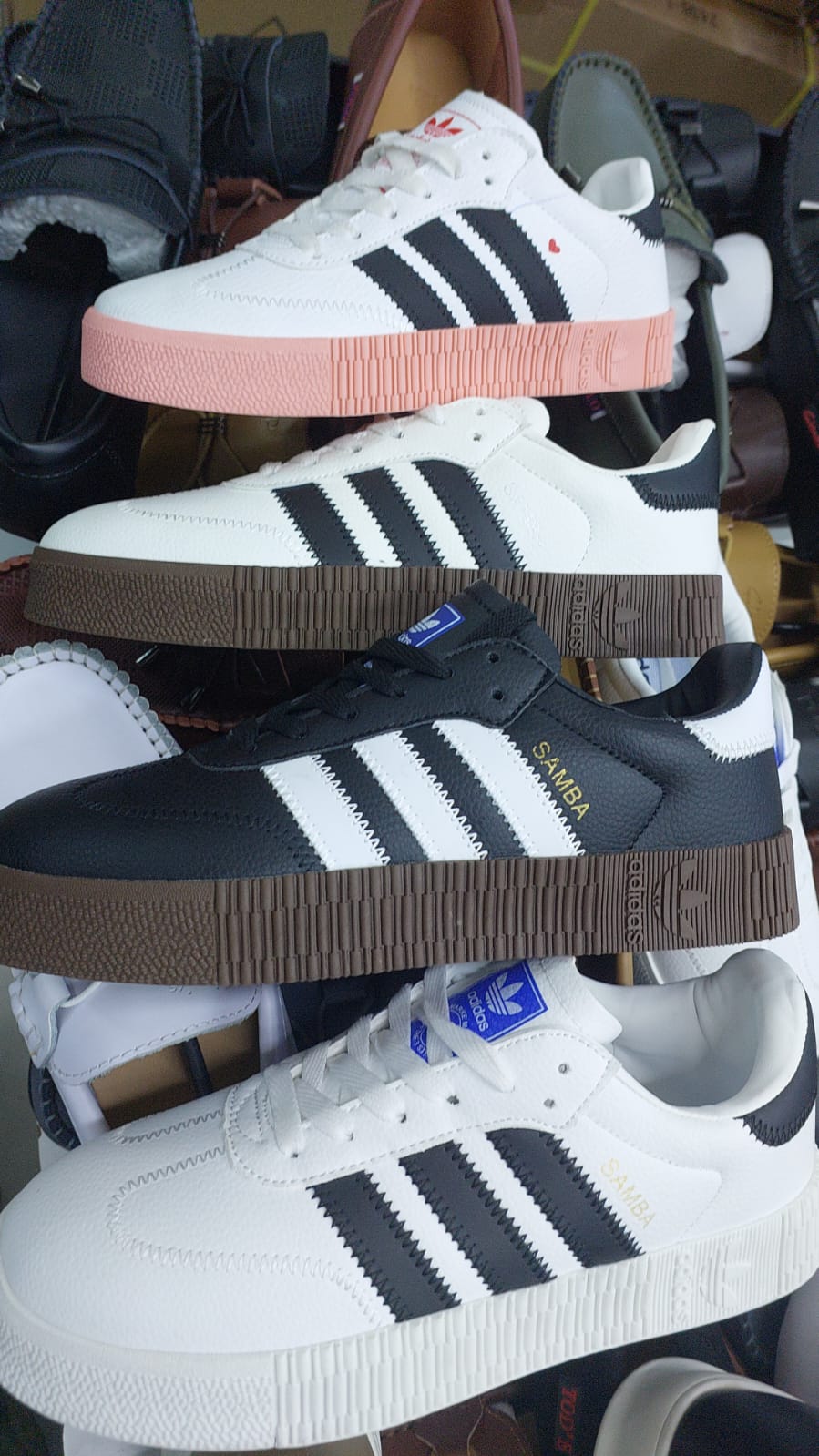NEW ARRIVAL⚡SAMBA DOUBLE SOLE🔥HIGH quality double sole unisex sneakers ,All season wearing men/ladies fashioned sneakers🥰 wery elegant sneaker availble in all colours eg white black pink etc🥰😘⚡
