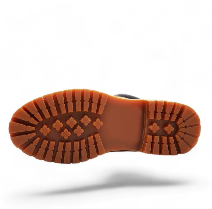 ⚡ORRIGINAL/LATEST TIMBERLAND⚡NEW ARRIVAL STAMPED ELEGANT TIMBERLAND FOR MEN , ALL SEASON UNISEXWEARING,FOR REAL MEN/women ,AVAILABLE IN BROWN GREY AND BLACK; very cute looking🥰🥰🥰🥰