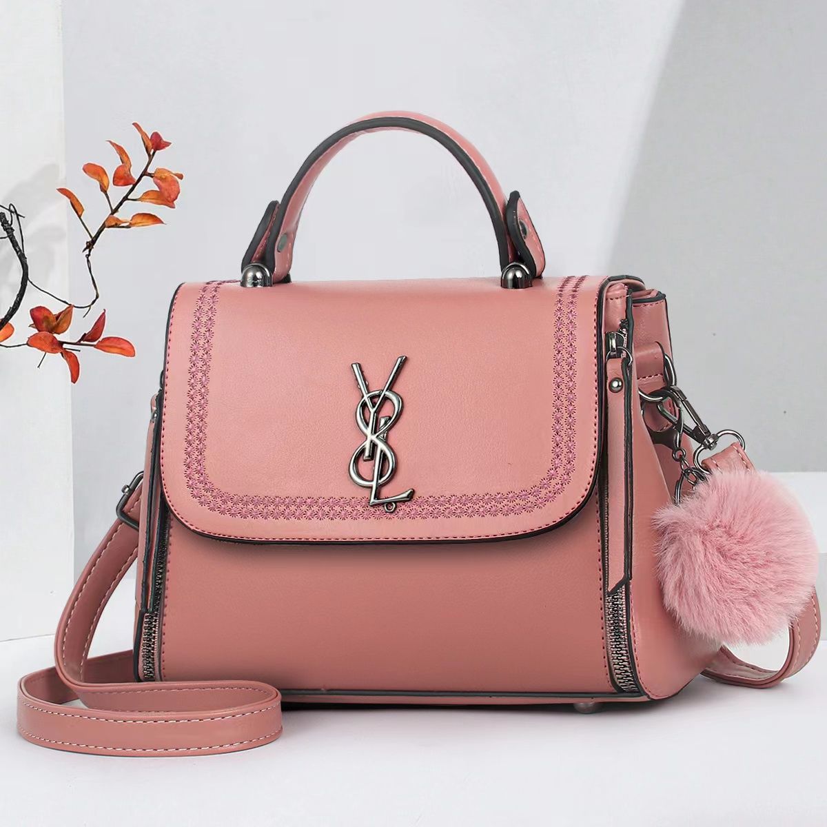 original,latest New Arrival⚡ladies/women classic shoulder bags 🔥easy to cary sholving all your day works easly and easy to cleasn/ wash it seems variable, all colours  and very cute looking❤‍🔥🥰