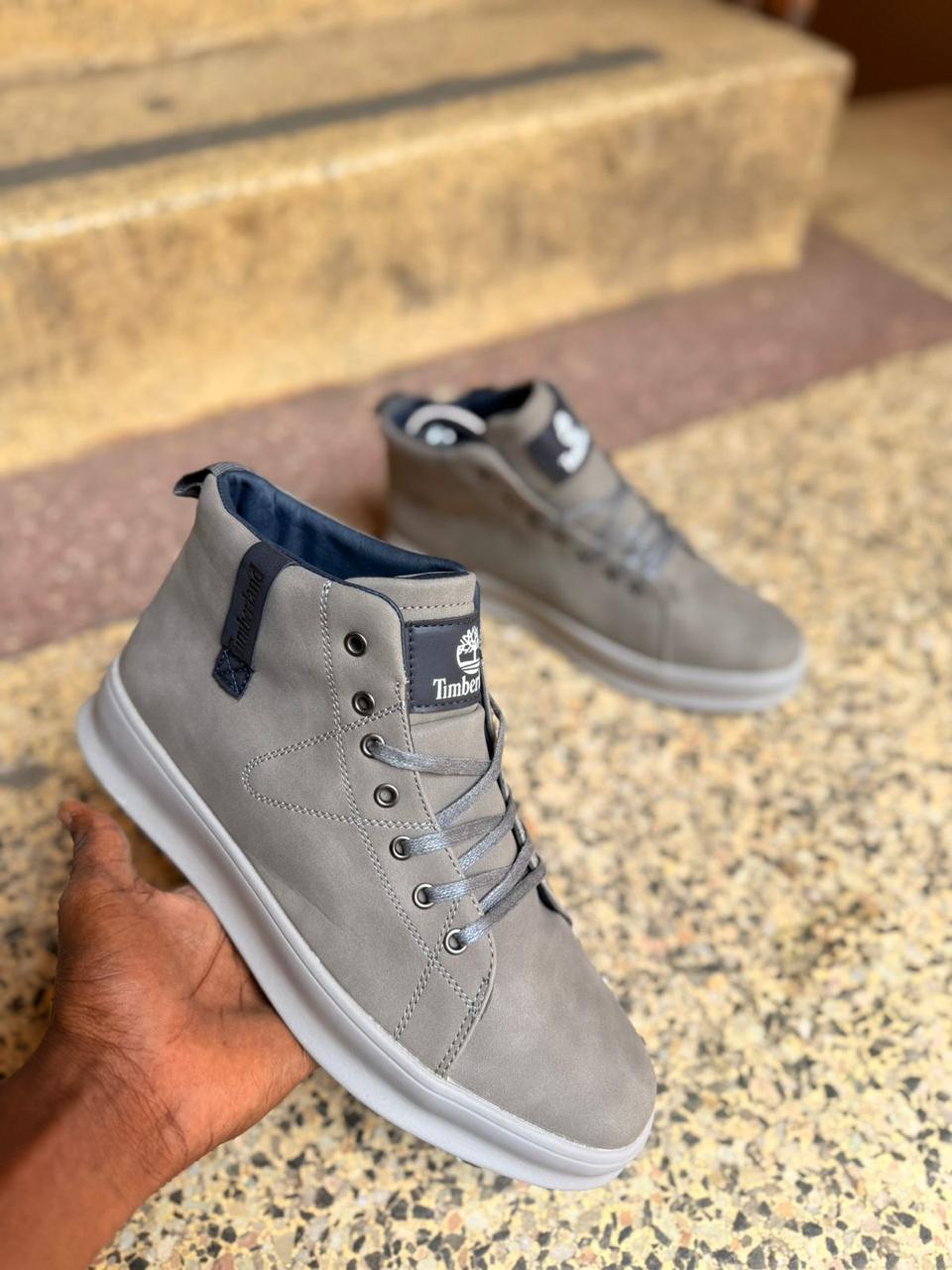 CHELSIE BOOTS⚡ Original/latest/Design Timberland⭐ high quality comouflange leather sneakers⚡ high quality mens fashion breathable and classic chelsie shoes marketed  men shoes⭐ very cute sneakers❤‍🔥