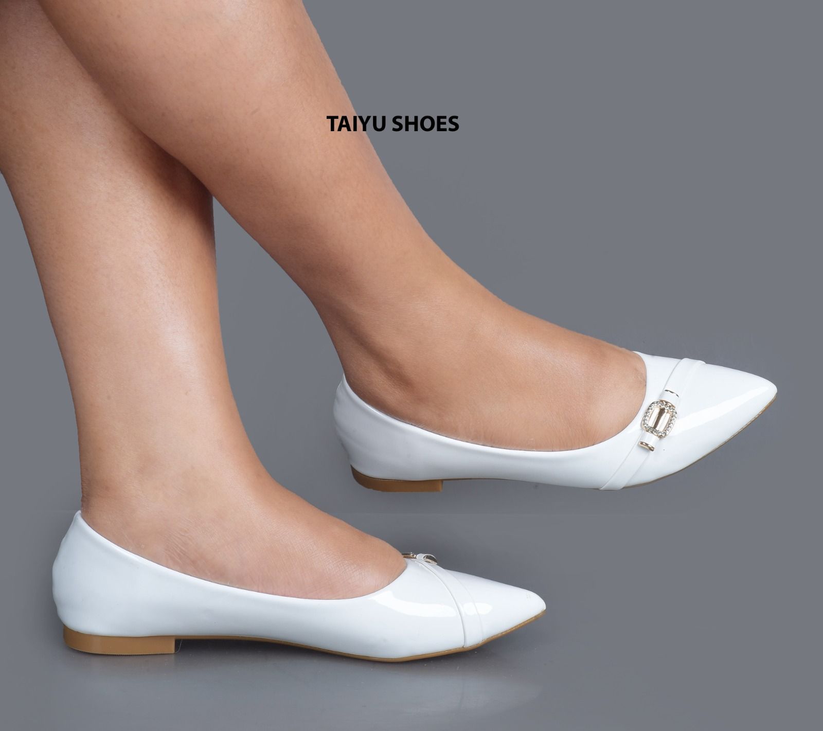 ⚡TAIYU latest Flats Design ⭐women flats✨ high quality leather sneakers⚡ high quality fashion breathable latest Fashioned classic vintage  marketed unique light flats ❤️‍🔥 very cute easy to walk flats