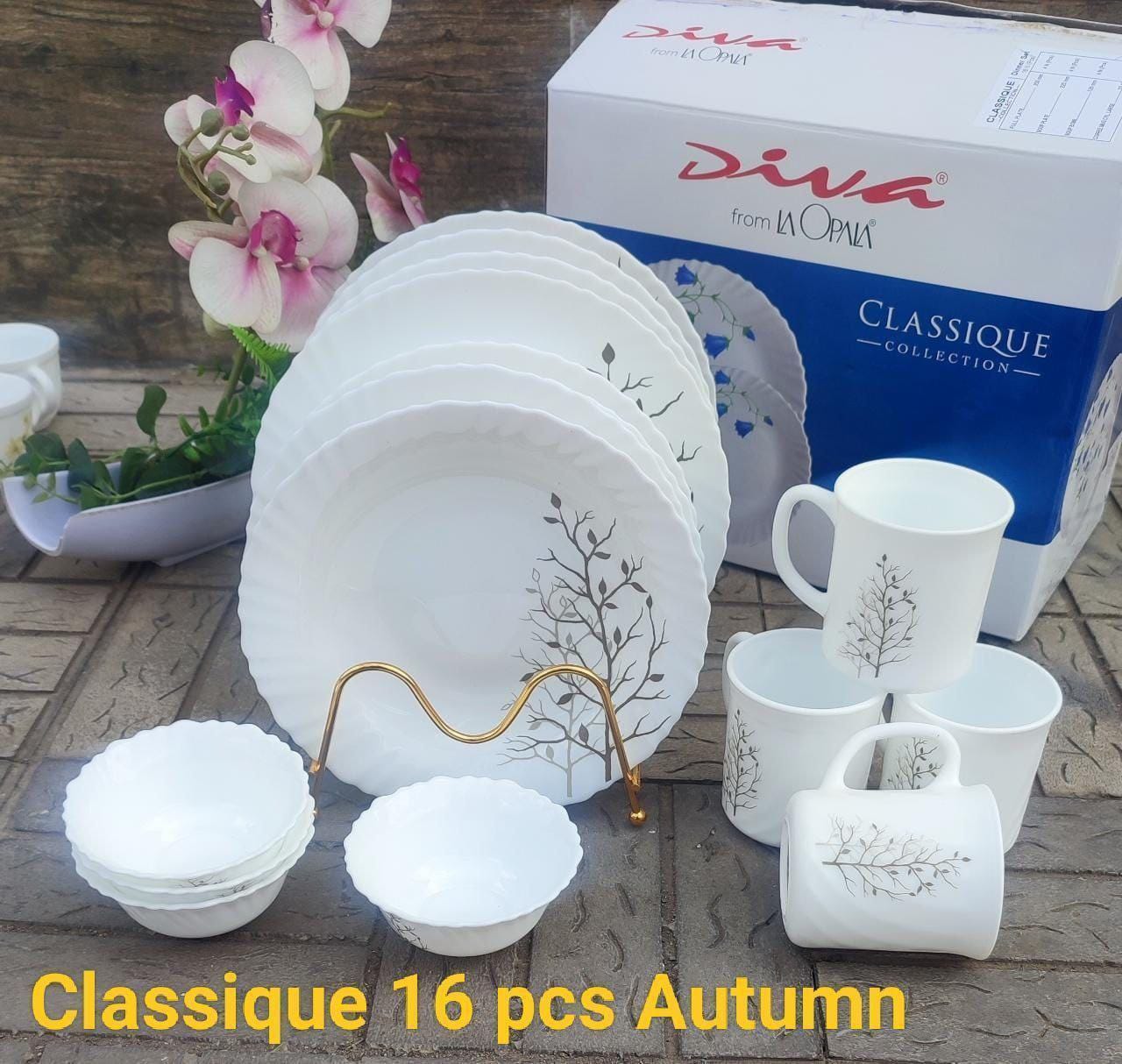 16 Pcs Classique Glass Dinner Set – Misty Drops – Elegant and durable dinnerware set featuring a beautiful Misty Drops pattern(this set includes dinner plates, side plates, bowls, and cups)