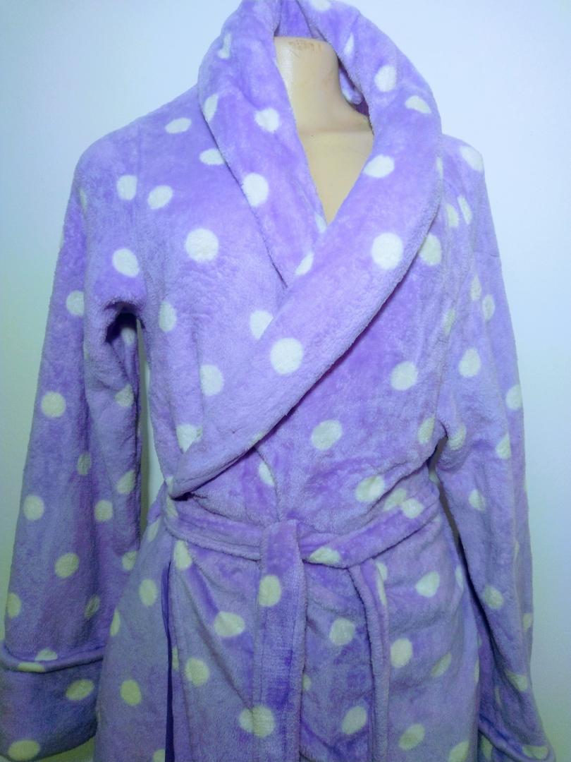 Soft Fleece Cotton Fashion Luxury UNISEX Bathrobe With Long Shawl Collar Flush Robe Bathroom Accessory With Detachable Outer Belt Hanging Loop Soft Touch Sexy V-neck used for Bathing Spa or Hotel