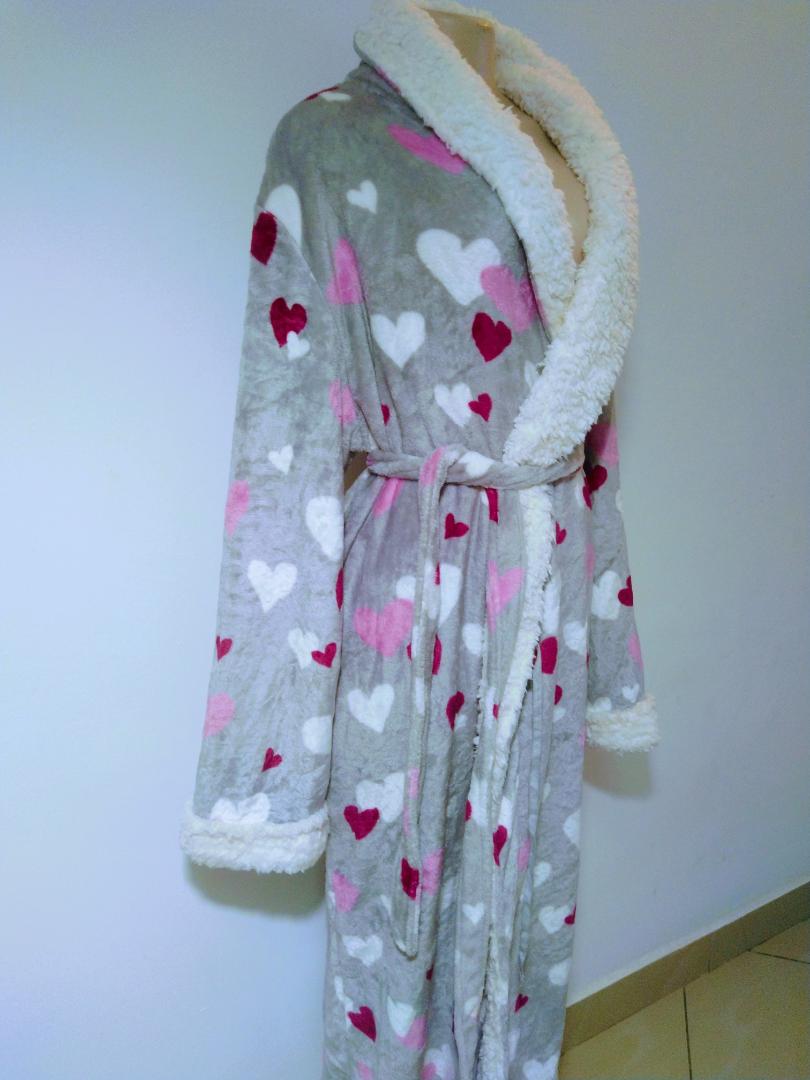 Soft Fleece Cotton Fashion Luxury UNISEX Bathrobe With Long Shawl Collar Flush Robe Bathroom Accessory With Detachable Outer Belt Hanging Loop Soft Touch Sexy V-neck used for Bathing Spa or Hotel