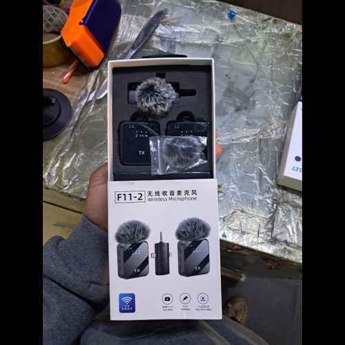 F11-2 Professional Wireless Mic for iPhone, Type C, and DSLR – Perfect for Interviews and Filming