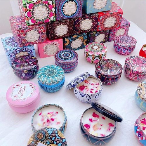 Big size Scented candles.Simply light to release a symphony of comforting and relaxing fragrance. Provides up to 20 hours of burn time, they are especially great for dinner parties, yoga, meditation,