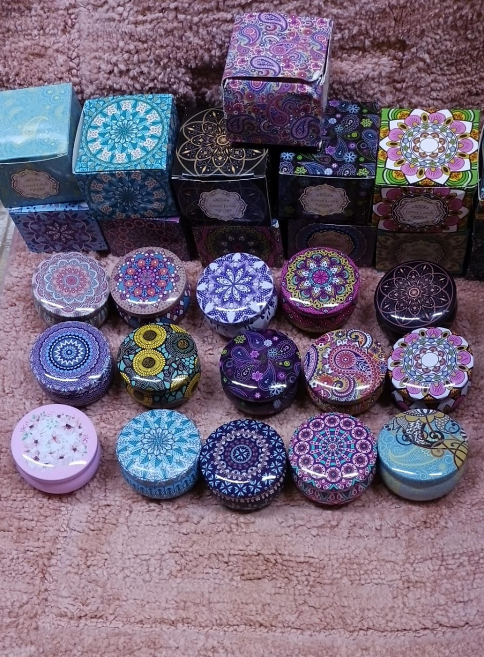 Big size Scented candles.Simply light to release a symphony of comforting and relaxing fragrance. Provides up to 20 hours of burn time, they are especially great for dinner parties, yoga, meditation,