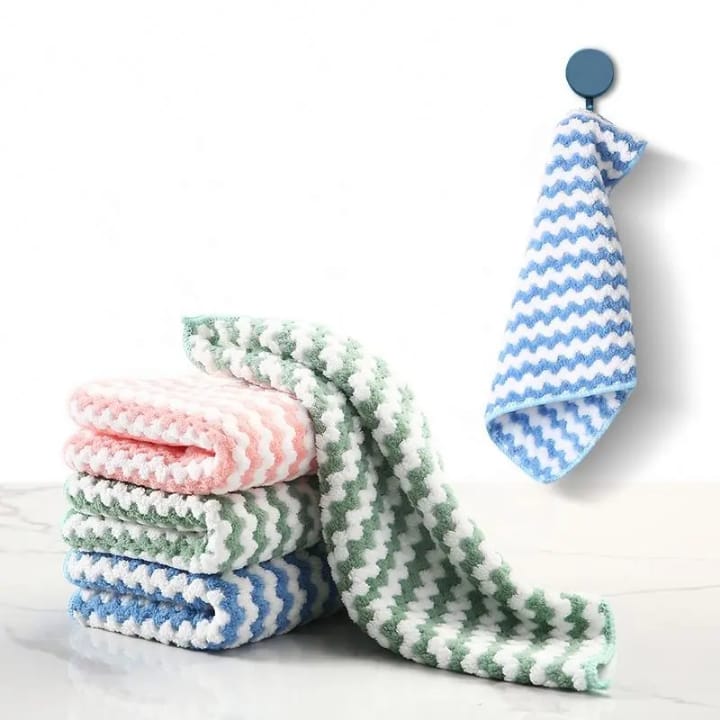 🌠 EXPERIENCE A NEW TOUCH 💫💫Micro fibre kitchen towels. Super absorbent double-sided dish cloth, easy to clean with delicate touch. Thick and environmentally friendly coral fleece material, soft.