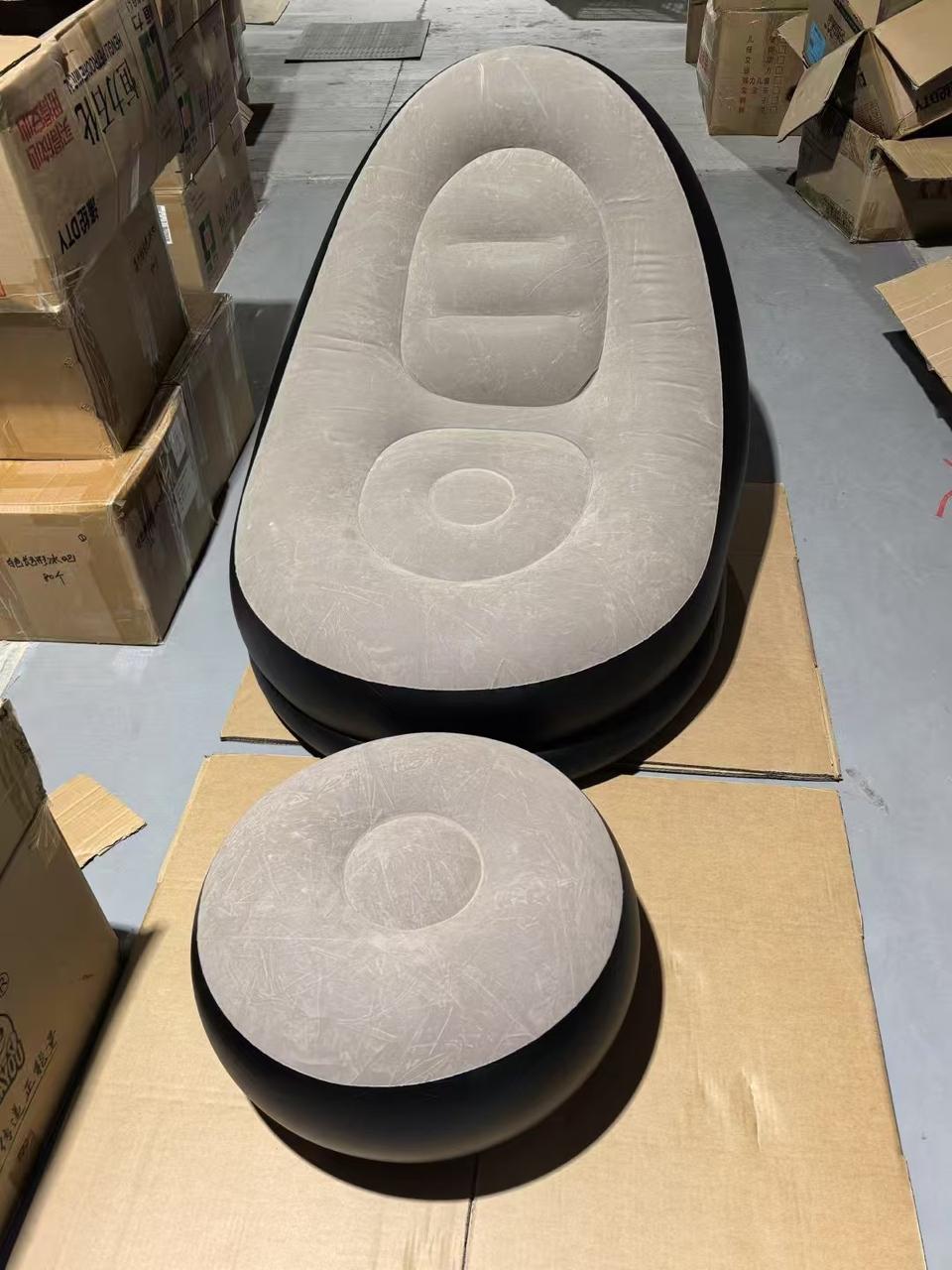 Inflatable Deluxe Lounge Seat with Footrest & Free Manual Pump (2pcs Set) | Portable Inflatable Recliner for Home, Balcony, Camping – 116×98×83cm + 62×62×31cm