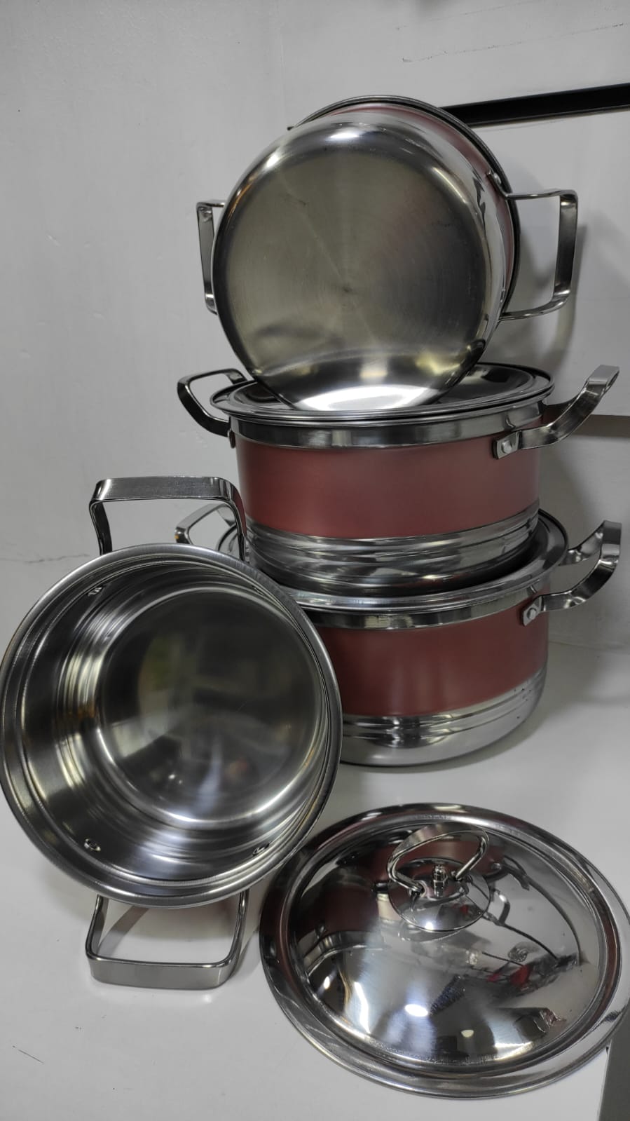 4-Piece Medium Gauge Cookware Set (18–24cm) – Gas, Hot Plate, Induction & Halogen Compatible Sufuria Set with Lids for Efficient Daily Cooking