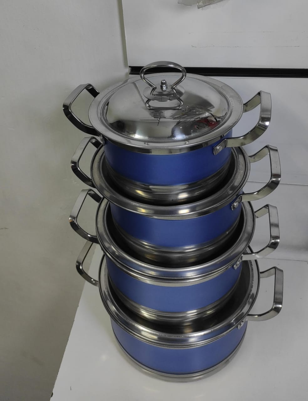4-Piece Medium Gauge Cookware Set (18–24cm) – Gas, Hot Plate, Induction & Halogen Compatible Sufuria Set with Lids for Efficient Daily Cooking