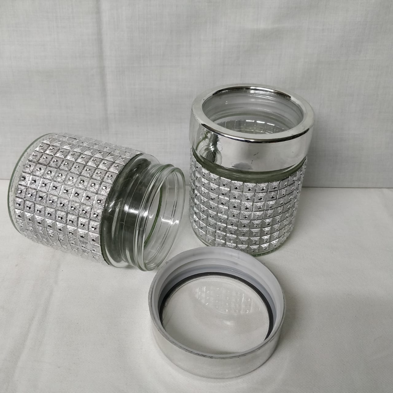 300ml Elegant Glass Storage Jar with Gold/Silver Lid – Decorative Airtight Container for Spices, Candy, Sugar & Snacks