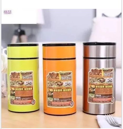 800ml Premium Stainless Steel Food Flask with Foldable Spoon - Double Wall Vacuum Insulated Thermal Food Jar for Hot Soup & Cold Meals - Leak-Proof Lunch Box for School, Office & Travel (Assorted)