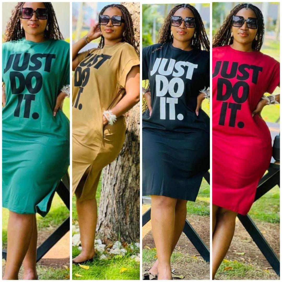 Trendy Women’s Casual T-Shirt Midi Dress – Short Sleeve Oversized Loose Fit with Side Slit and Bold “JUST DO IT” Print – Stylish Everyday Outfit for Summer, Travel, Lounging, Outdoor Walks, Parties &