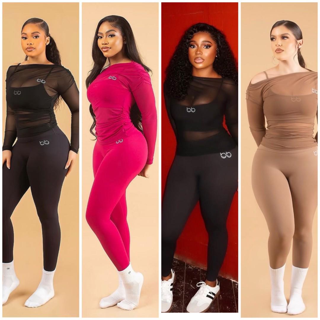 Sexy Women’s Two-Piece Outfit – Sheer Long Sleeve Mesh Top with Scoop Neck Inner Layer and Slim Fit High Waist Leggings – Elegant Stylish Clubwear, Perfect for Parties, Evenings, Casual Chic and Speci
