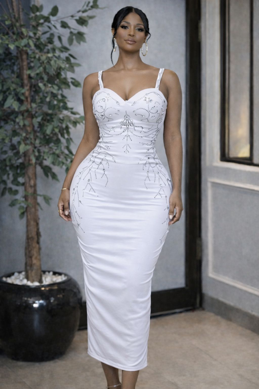 Elegant Rhinestone Bodycon Midi Dress for Women – Sleeveless Spaghetti Strap Fitted Evening Dress with Sparkling Crystal Detail, Stretch Fabric, Curve-Hugging Silhouette, Perfect for Party, Cocktail,