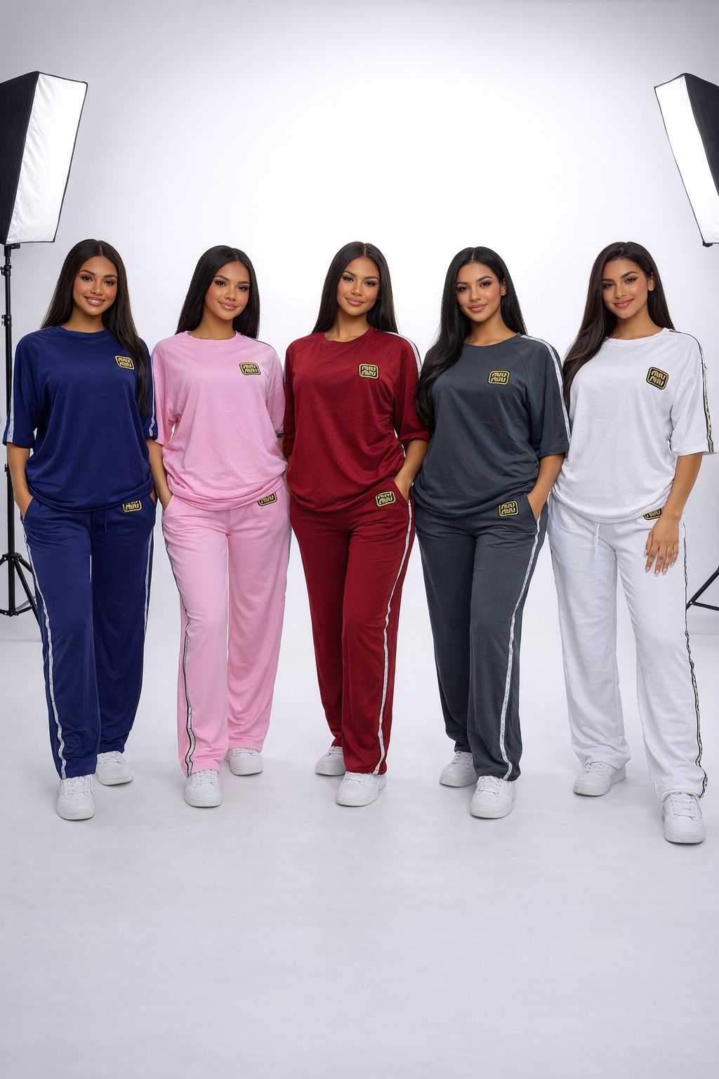 Women’s 2-Piece Casual Sports Tracksuit Set – Loose Short Sleeve T-Shirt & High Waist Jogger Pants with Side Stripe, Comfortable Breathable Fabric Lounge Outfit, Stylish Streetwear Set for Daily Wear,