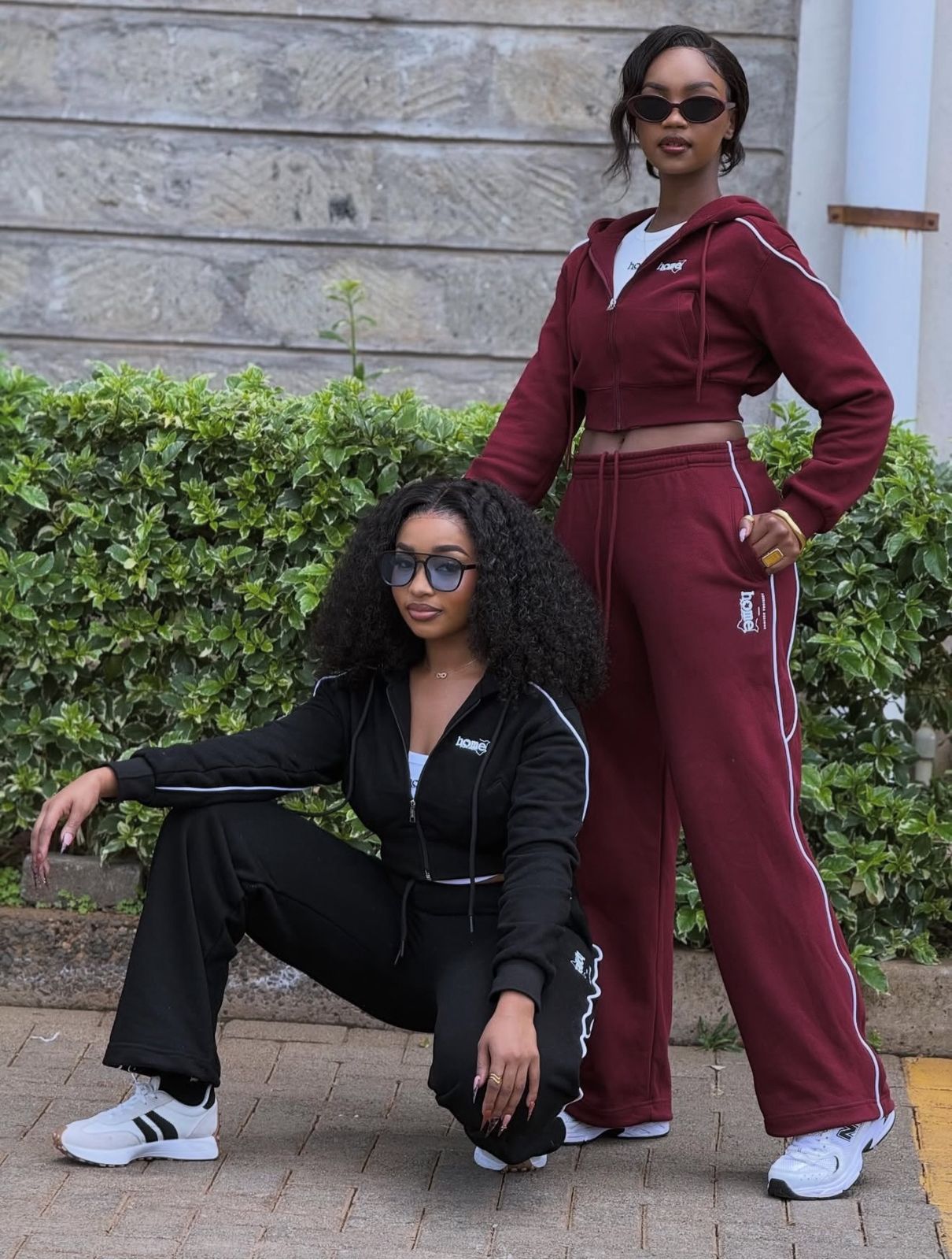 Women’s Trendy Two Piece Tracksuit Set Cropped Zip Up Hoodie and High Waist Wide Leg Pants Sporty Casual Outfit Comfortable Streetwear Matching Set for Gym Travel Daily Wear Stylish Activewear
