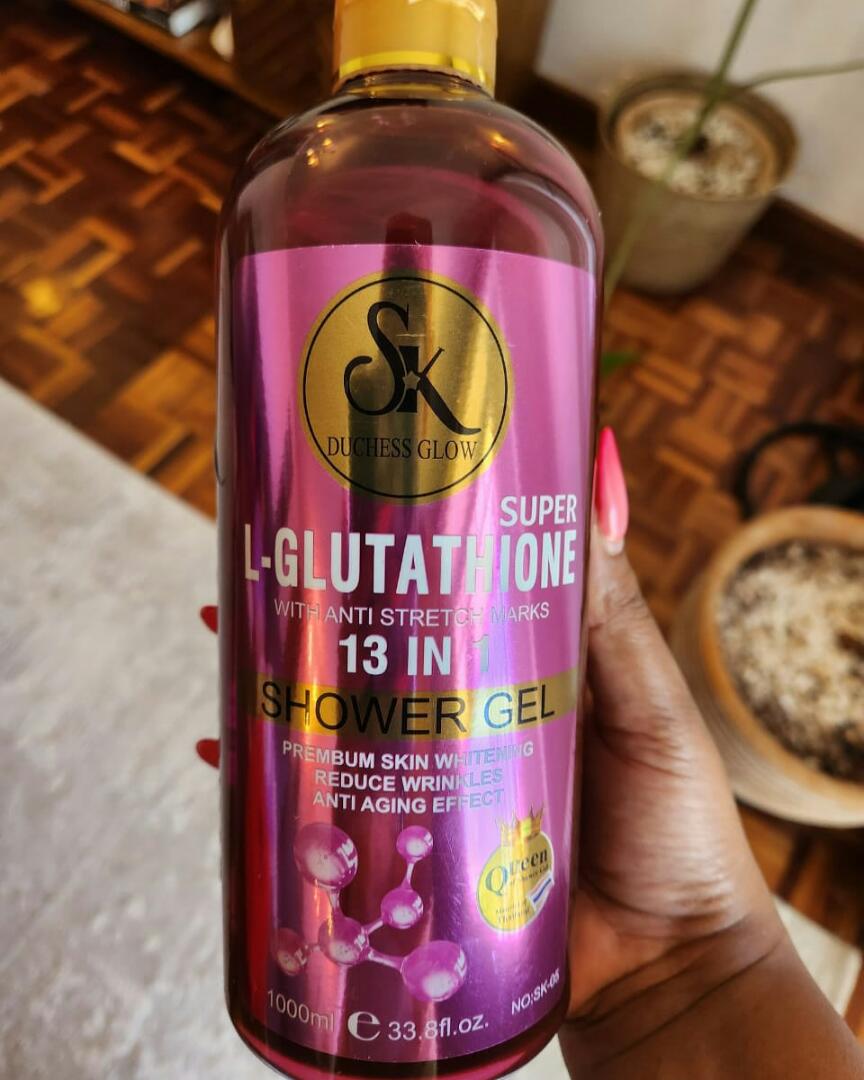 Super L-GLUTATHIONE 13-in-1 Whitening Shower Gel – Anti-Stretchmarks, Glowing & Smooth Skin, 1000ml