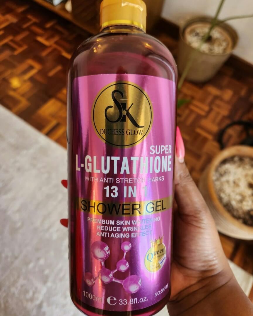 Super L-GLUTATHIONE 13-in-1 Whitening Shower Gel – Anti-Stretchmarks, Glowing & Smooth Skin, 1000ml