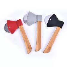 🍕Creative Axe-Style Stainless Steel Pizza Cutter – Fun & Functional Pizza Slicer with Wooden Handle 🔪🪓