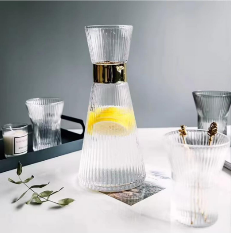 New arrival🔥🔥🔥

Baochum Clear glass 7pc water set - 200mlx6 tumblers  +950ml jug
