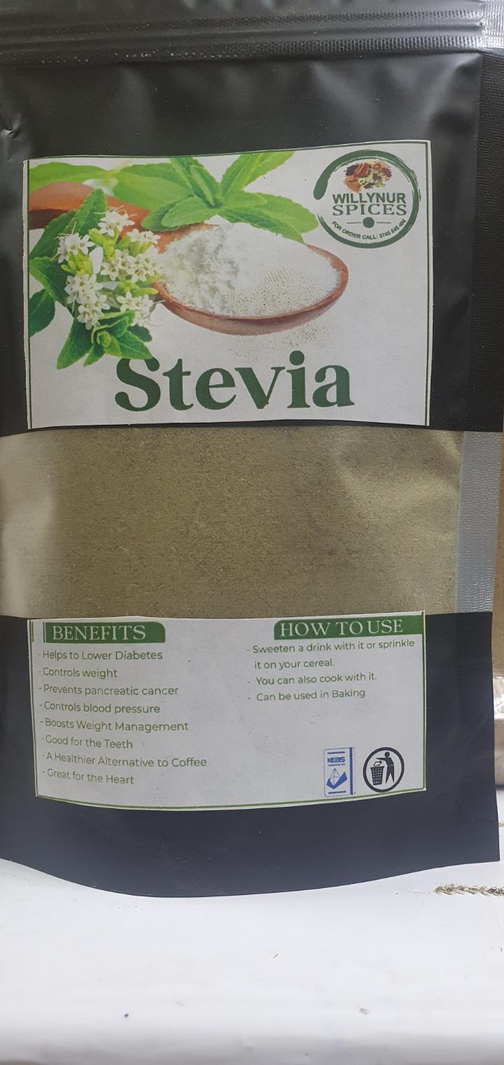 Stevia powder, a natural sweetener.offers numerous with  zero calories, zero carbs, and a low glycemic index. An alternative to sugar,  for those managing diabetes, weight, or seeking a sugar-free opt