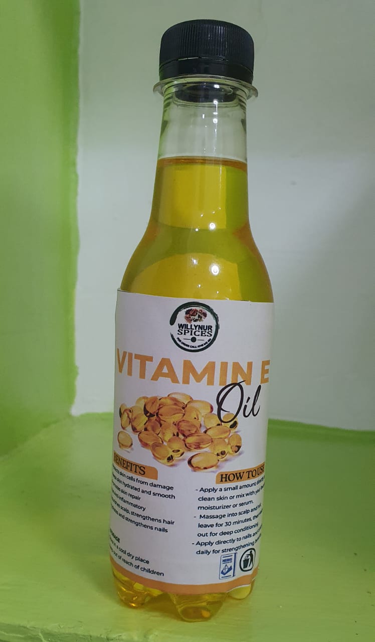 Vitamin C Oil: Brightens Skin, Fades Dark Spots, Boosts Collagen, and Adds Shine to Hair—The Antioxidant for Total Beauty Renewal.